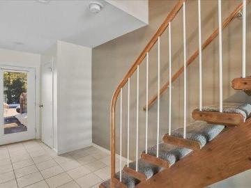 condo with 2 bedroom, South Burlington VT ES103433856