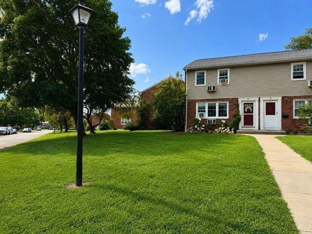 condo with 2 bedroom, South Hadley MA ES105404289