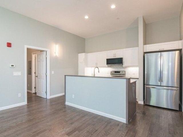 condo with 2 bedroom, South Hadley MA ES105287640