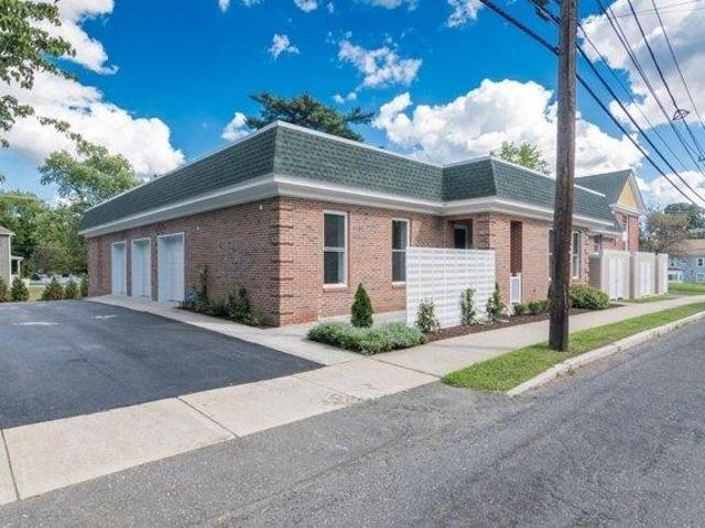 condo with 2 bedroom, South Hadley MA ES105365223
