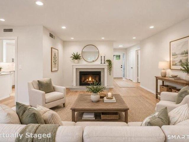 condo with 2 bedroom, Southbury CT ES105439153