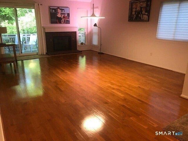 condo with 2 bedroom, Southbury CT ES105475846