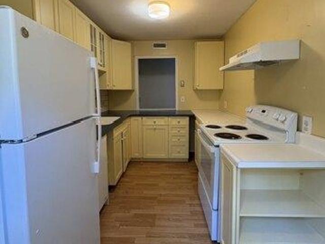 condo with 2 bedroom, Southbury CT ES105551594