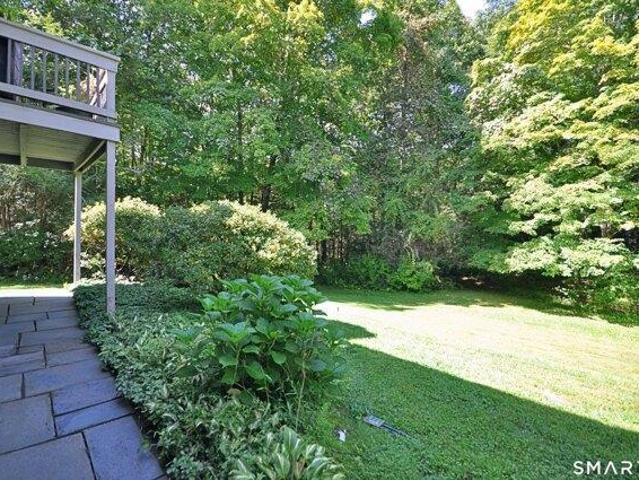 condo with 2 bedroom, Southbury CT ES105562590