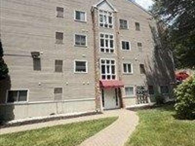 condo with 2 bedroom, Southbridge MA ES105258919