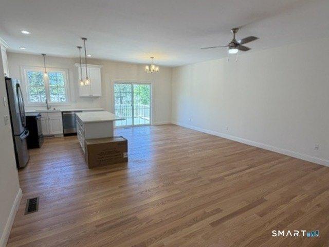 condo with 2 bedroom, Southington CT ES104605708