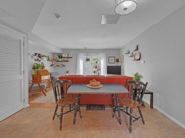 condo with 2 bedroom, Spencer MA ES105537111