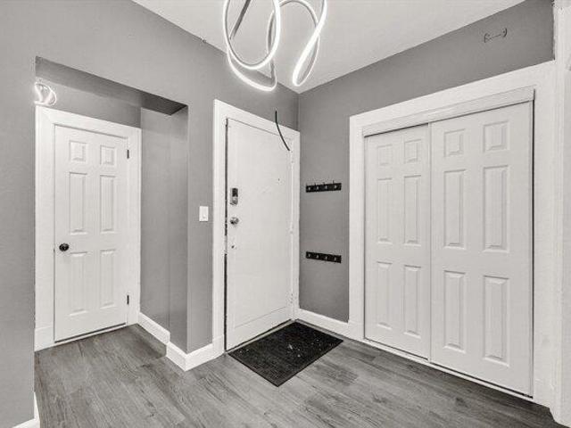 condo with 2 bedroom, Springfield MA ES104607080