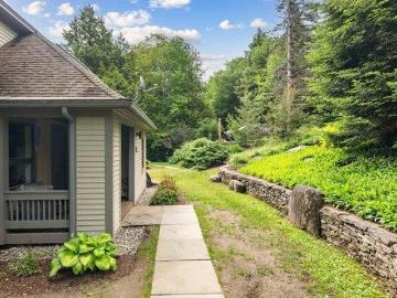 condo with 2 bedroom, Stowe VT ES103432302