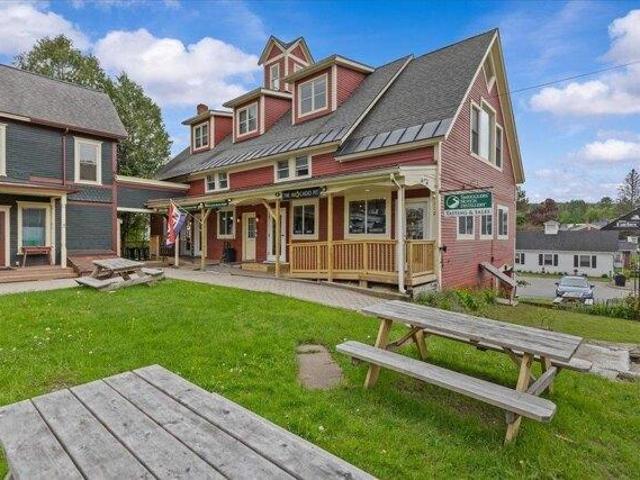 condo with 2 bedroom, Stowe VT ES105475227