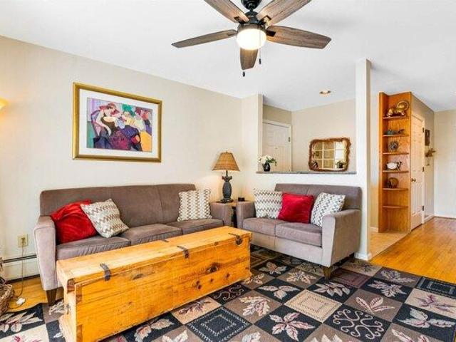 condo with 2 bedroom, Stowe VT ES105536060