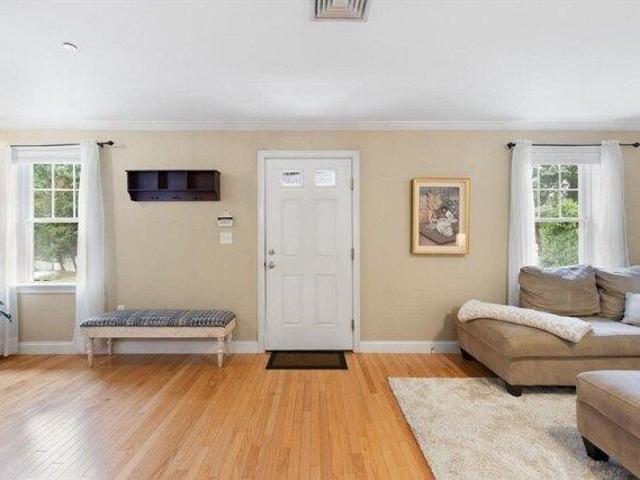 condo with 2 bedroom, Stoneham MA ES105440443