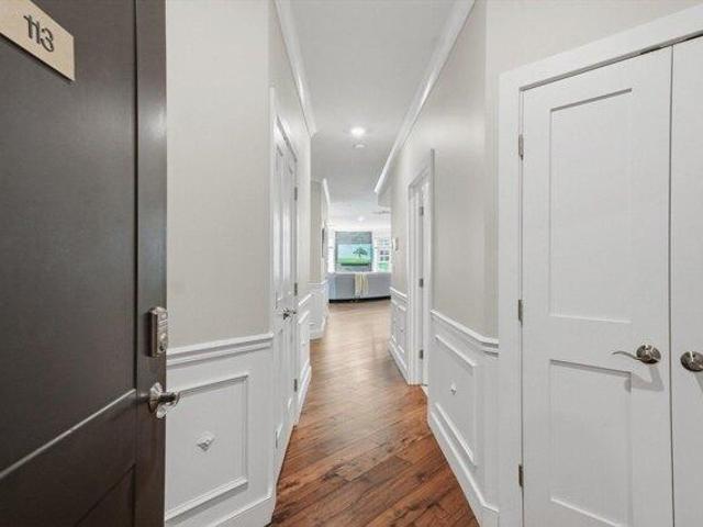 condo with 2 bedroom, Stoneham MA ES105512699