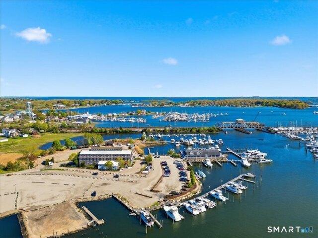 condo with 2 bedroom, Stonington CT ES104757695