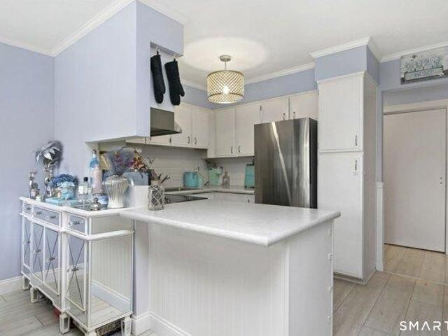condo with 2 bedroom, Stamford CT ES104810520