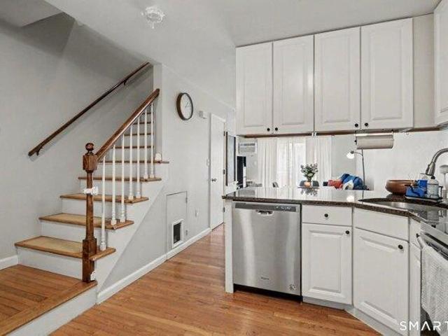 condo with 2 bedroom, Stamford CT ES105476649