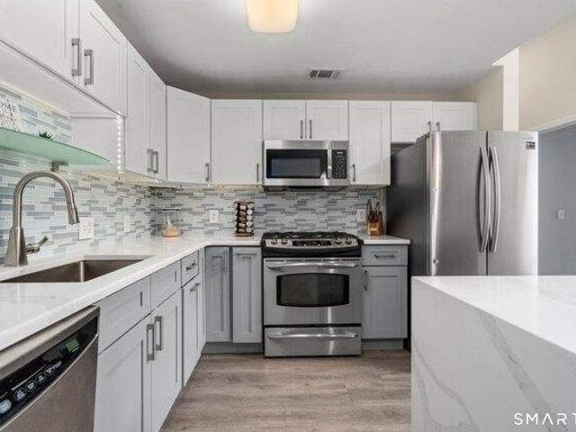 condo with 2 bedroom, Stamford CT ES105426524