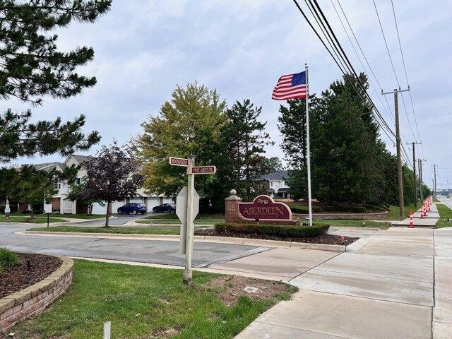 condo with 2 bedroom, Sterling Heights MI DS103501378