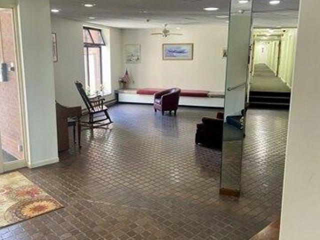 condo with 2 bedroom, Stratford CT ES105493849