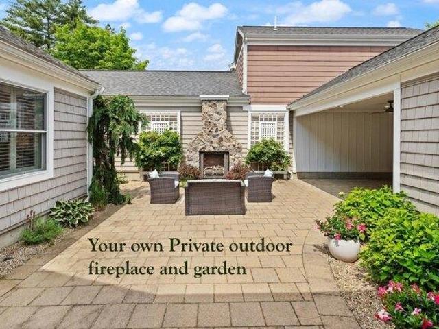 condo with 2 bedroom, Sudbury MA ES105536322