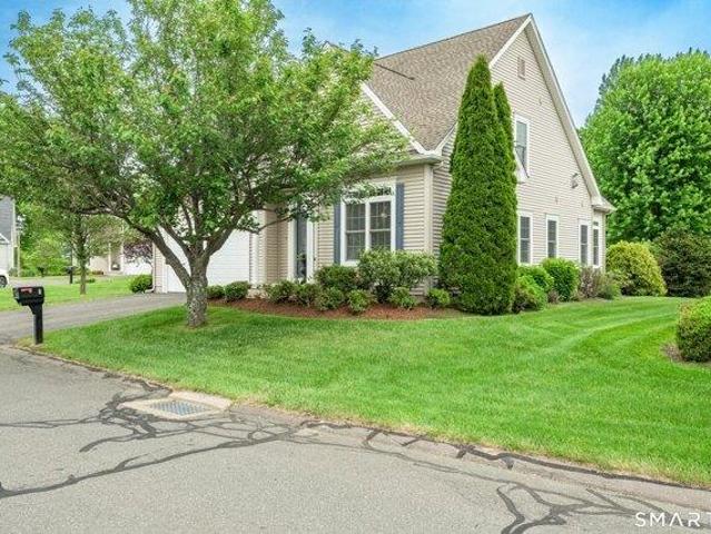 condo with 2 bedroom, Suffield CT ES104569486
