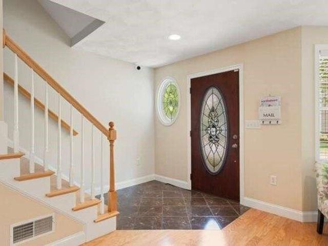 condo with 3 bedroom, Tewksbury MA ES105494149
