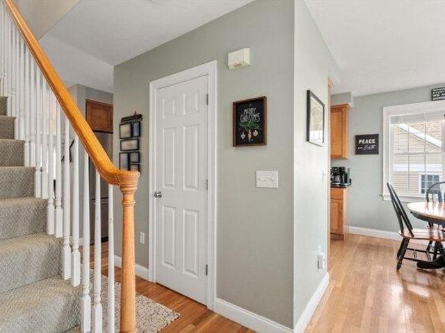 condo with 3 bedroom, Uxbridge MA ES104444357