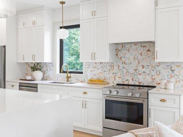 condo with 3 bedroom, Waltham MA ES105439245