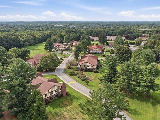 condo with 3 bedroom, Walpole MA ES105653060