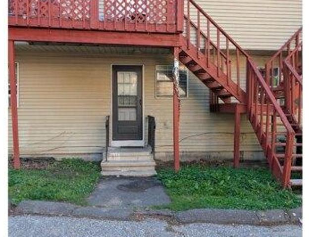 condo with 3 bedroom, Waterbury CT ES105438176