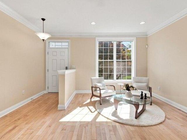 condo with 3 bedroom, Westborough MA ES105418305