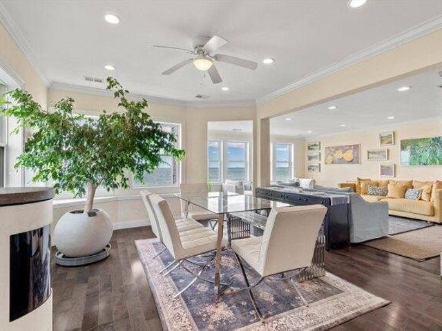 condo with 3 bedroom, Winthrop MA ES105611220