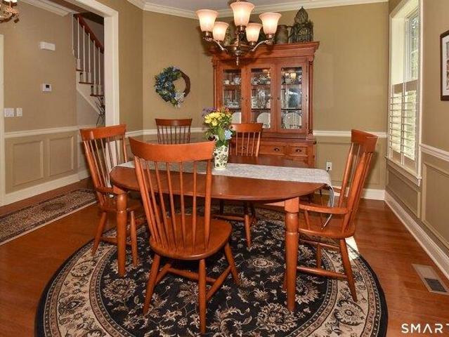 condo with 3 bedroom, Windsor CT ES105290878