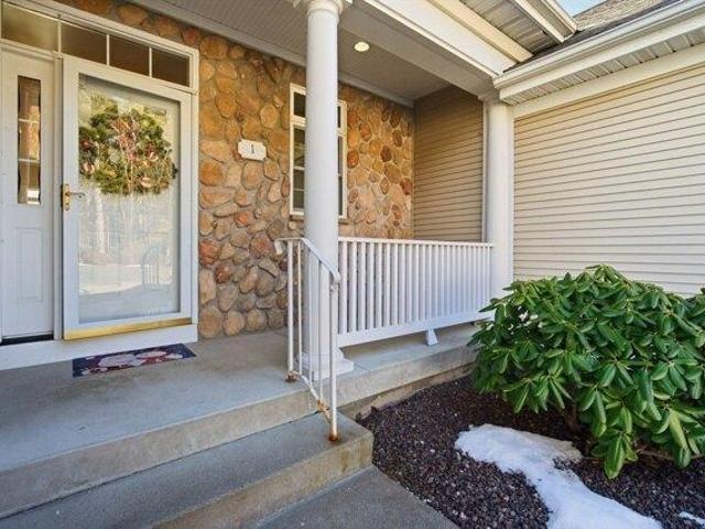 condo with 3 bedroom, Wilbraham MA DS103498612