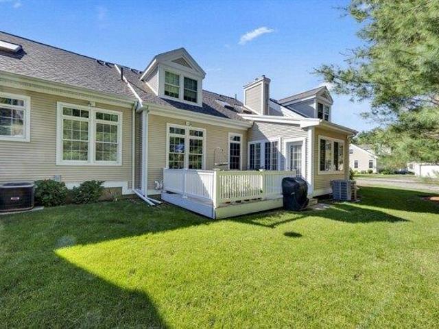 condo with 3 bedroom, Wilbraham MA ES103250918