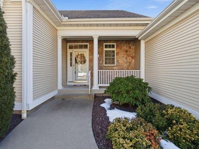condo with 3 bedroom, Wilbraham MA ES104544147