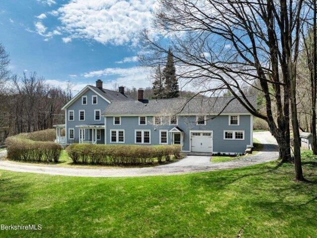condo with 3 bedroom, Williamstown MA ES105287576