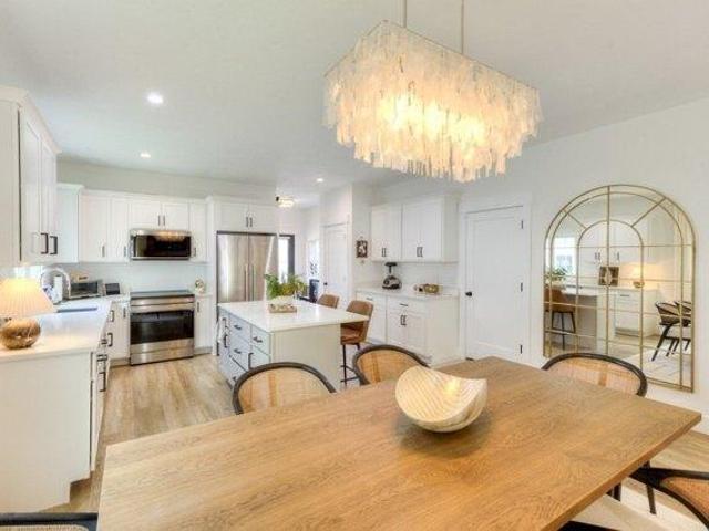condo with 3 bedroom, Worcester MA ES105613997