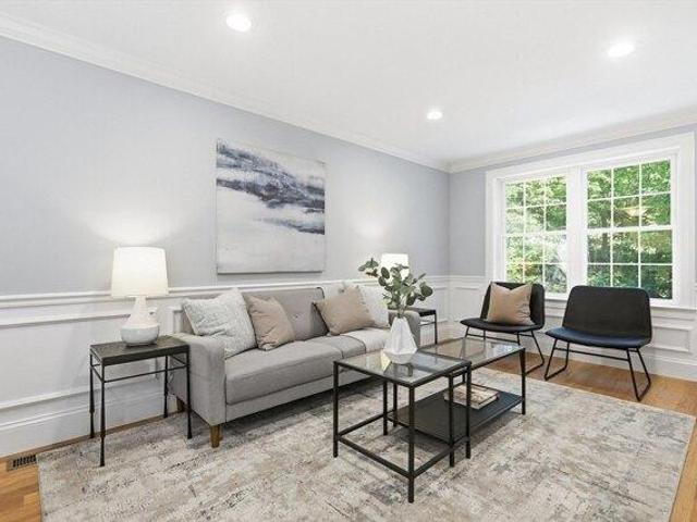 condo with 3 bedroom, Arlington MA ES105351370