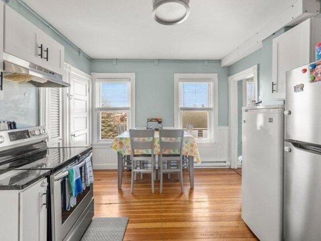 condo with 3 bedroom, Attleboro MA ES105386400