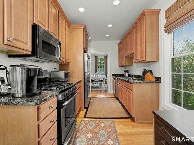 condo with 3 bedroom, Avon CT ES105559041