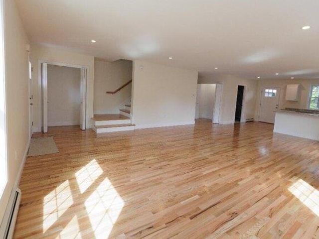 condo with 3 bedroom, Bangor ME ES104264729