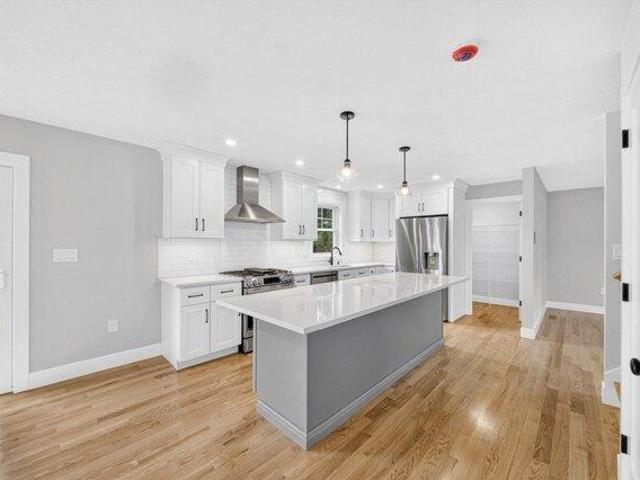 condo with 3 bedroom, Bedford MA ES105415466