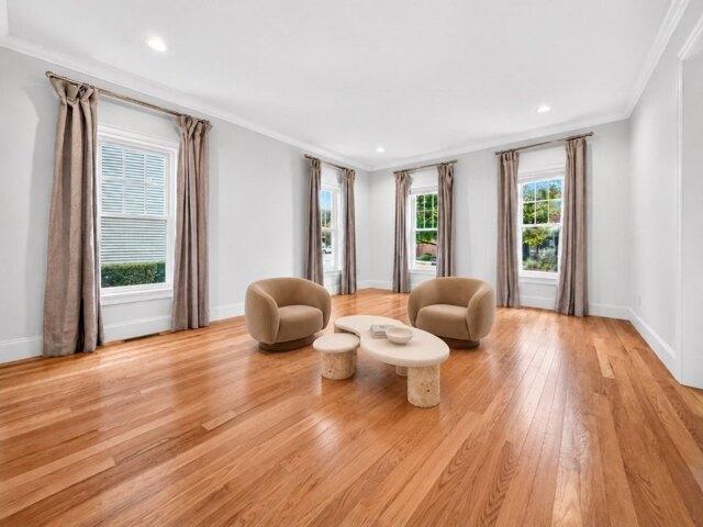 condo with 3 bedroom, Belmont MA ES105614355
