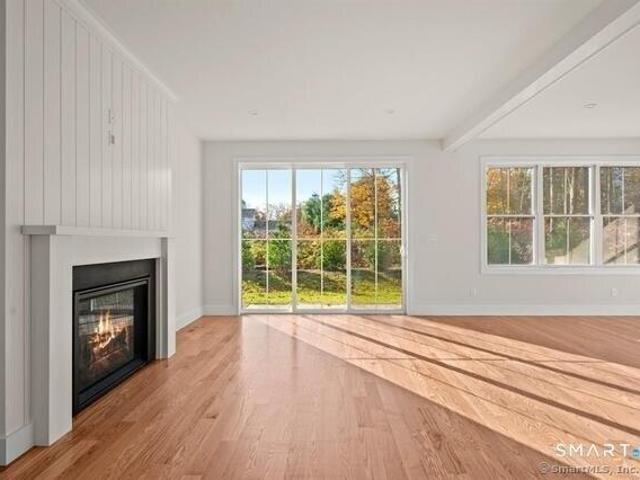 condo with 3 bedroom, Bethel CT ES105476425