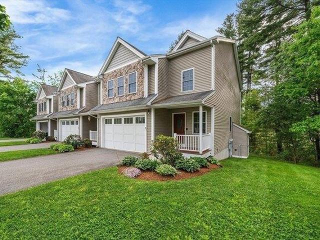 condo with 3 bedroom, Billerica MA ES104299291