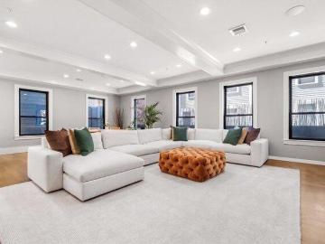 condo with 3 bedroom, Boston MA DS103431324