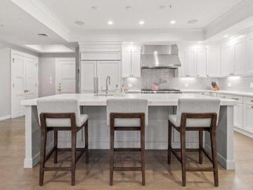 condo with 3 bedroom, Boston MA ES103431324