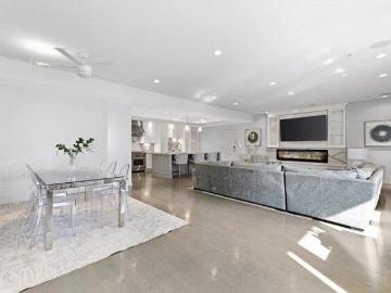 condo with 3 bedroom, Boston MA ES103548385
