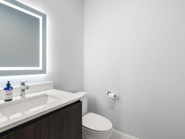 condo with 3 bedroom, Boston MA ES105441164